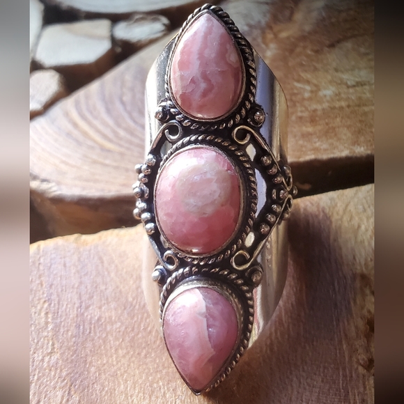 New Rhodochrosite 925 Silver Statement Ring. - Picture 8 of 16